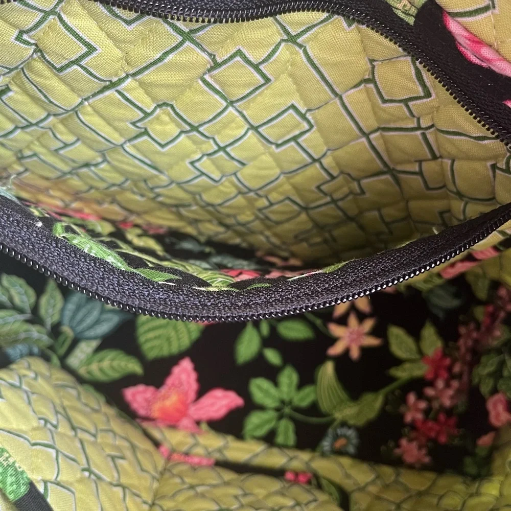 Vera Bradley “Botanica” purse retired excellent condition.